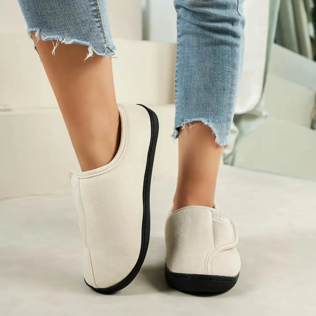 Sam Wide Fit Slippers – Adjustable Velcro House Shoes for Swollen Feet